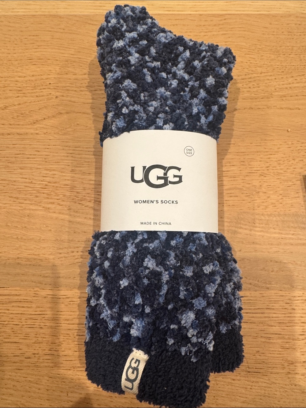 UGG Women's Blue Plush Cozy Socks new see pics